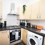 Cosy Fountainbridge Apartment